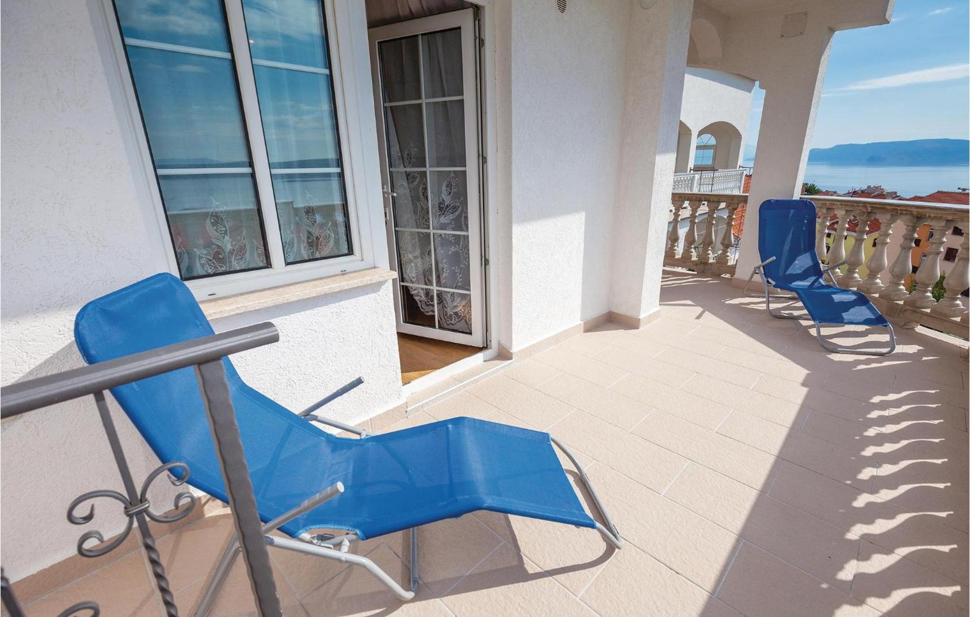 Stunning Apartment In Crikvenica With Wifi Exterior foto